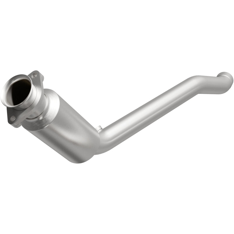 MagnaFlow DF Conv 2010-2013 Landrover LR4 V8 5 OEM Underbody