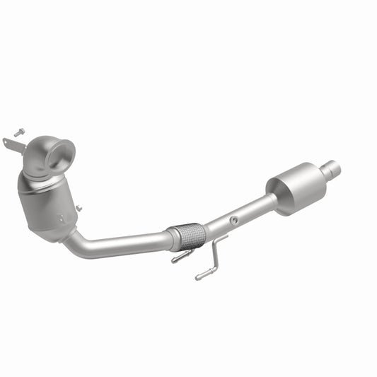 Magnaflow Conv Direct Fit 19-20 Volkswagen Jetta 1.4L Underbody