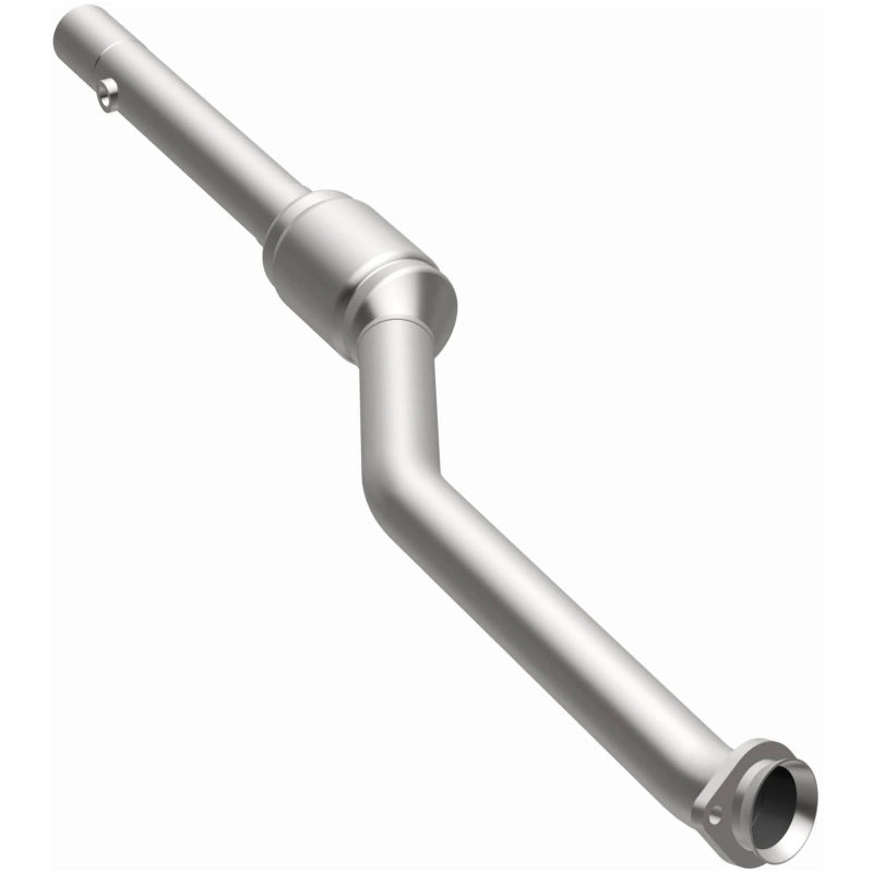 MagnaFlow Conv DF 99-00 BMW 540i 4.4L Passenger Side Rear