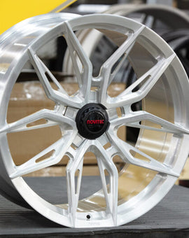 Vossen x Novitec NF11 22x12 ET:52 Brushed - Gloss Clear Ferrari 12Cilindri F167 Rear Wheel