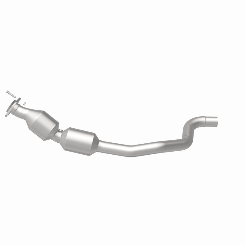 MagnaFlow 13-17 Range Rover V8 5 OEM Underbody Direct Fit EPA Compliant Catalytic Converter