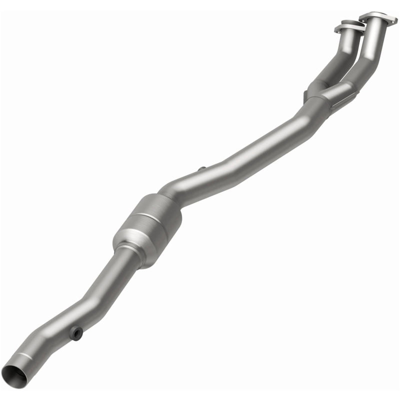 MagnaFlow Conv DF 96-97 BMW 840 4.4L Passenger Side