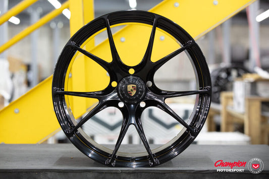 Vossen X Champion RS74 21X13 / ET31 / Gloss Black Wheel / Centerlock / 911 GT3RS 992 - Rear