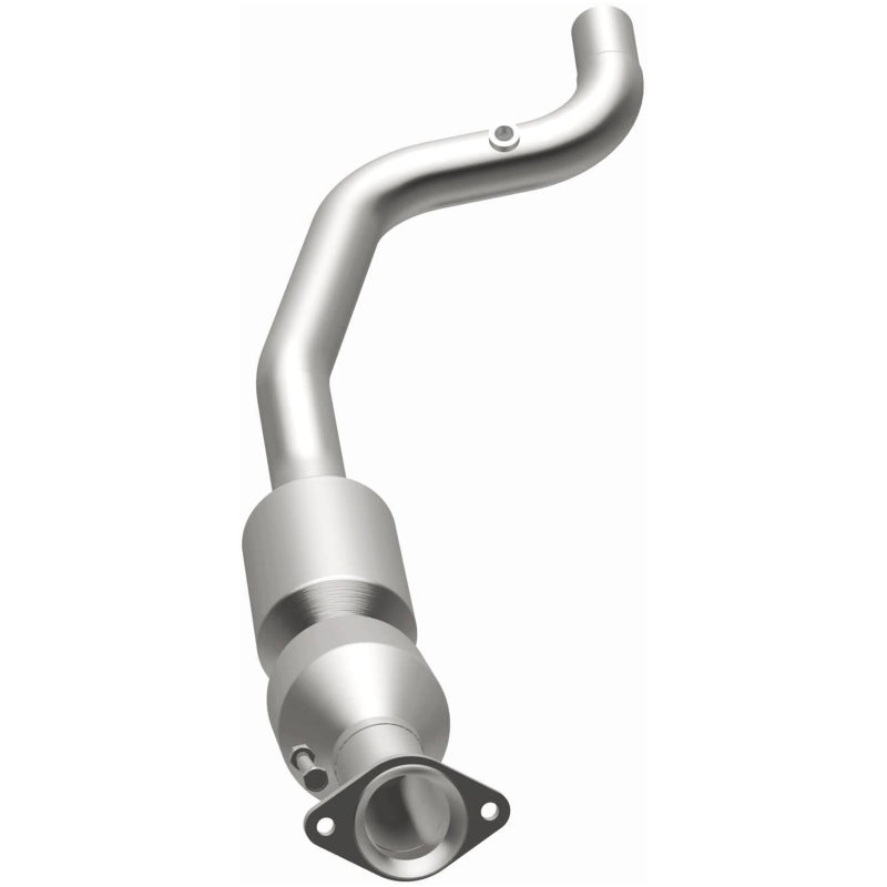 MagnaFlow 13-17 Range Rover V8 5 OEM Underbody Direct Fit EPA Compliant Catalytic Converter