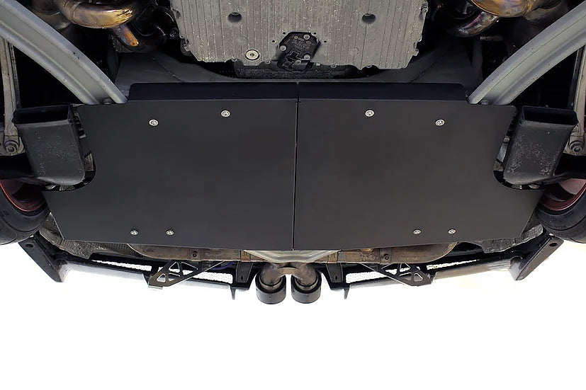 Soul Performance Porsche 981 GT4 Verus Engineering Flat Underbody Cover