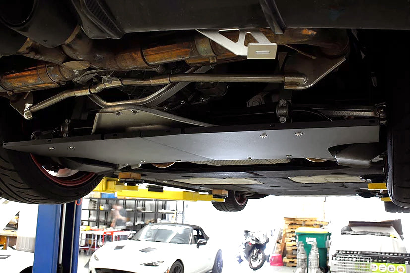 Soul Performance Porsche 981 GT4 Verus Engineering Flat Underbody Cover